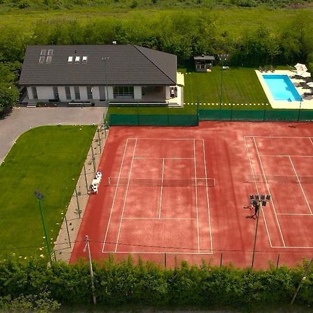 Lahuzur - Casa De Vacanta - Therme Balotesti & Aeroport Otopeni Săftica Exterior foto
