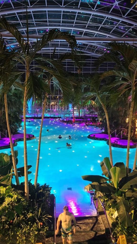 Lahuzur - Casa De Vacanta - Therme Balotesti & Aeroport Otopeni Săftica Exterior foto
